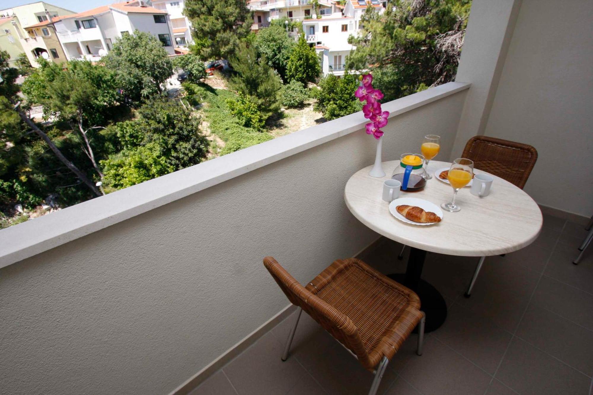 Apartmani Neva マカルスカ エクステリア 写真