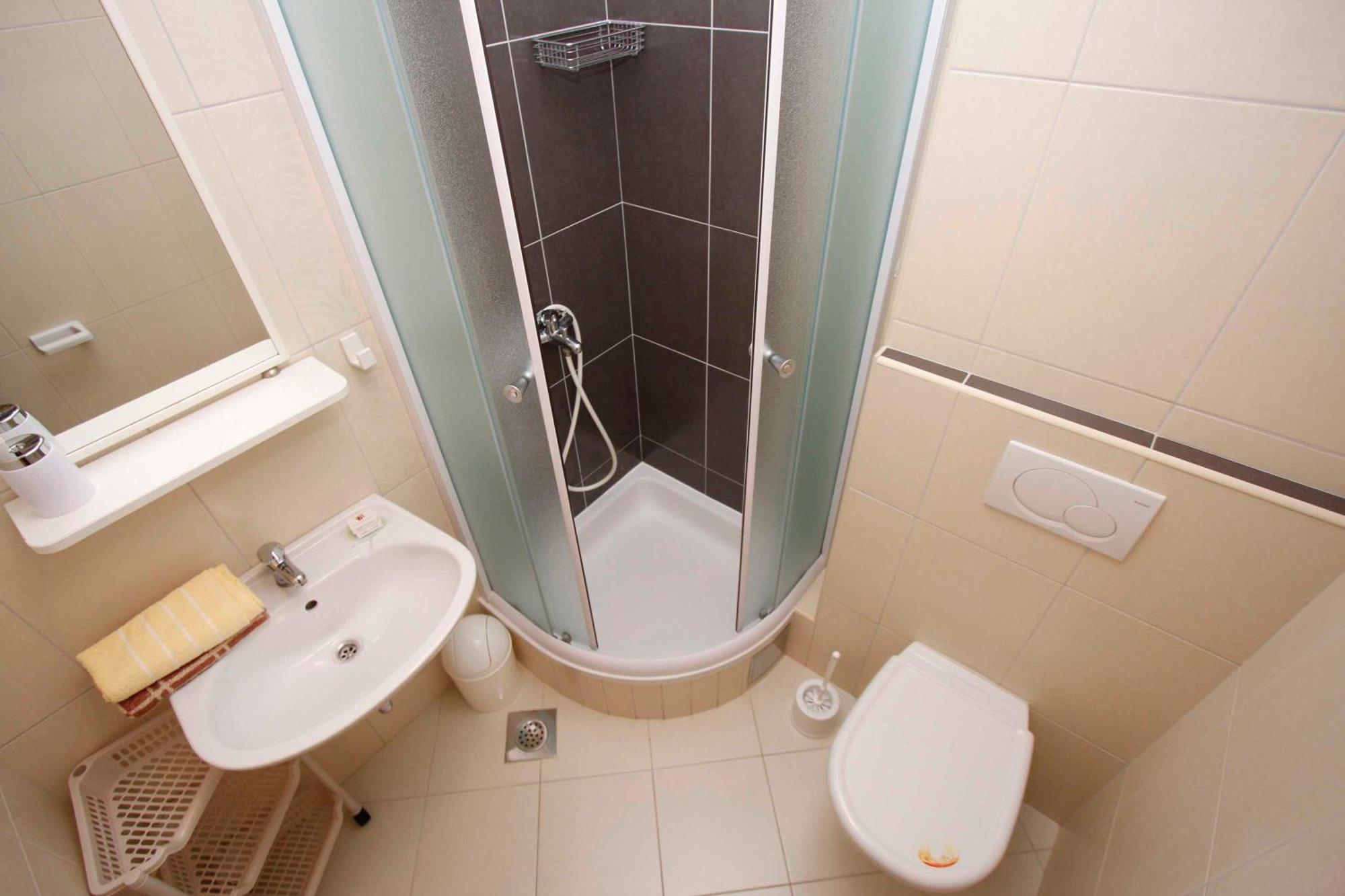 Apartmani Neva マカルスカ エクステリア 写真